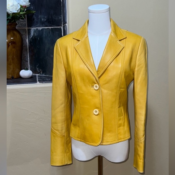 Parfait Leather Italy Yellow Leather Jacket Size Medium - Picture 2 of 16